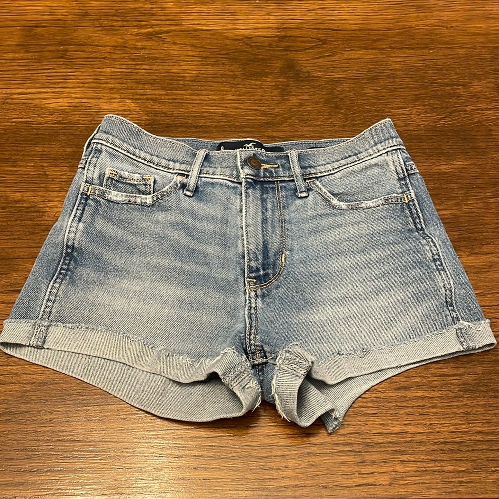 Hollister jean shorts